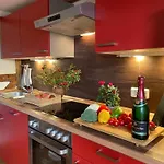بيت للعطل Mittelalterdomizil Mit Balkon Und Parkplaetzen *