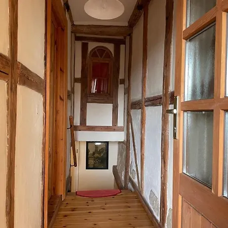 펜션 Mittelalterdomizil Mit Balkon Und Parkplaetzen *