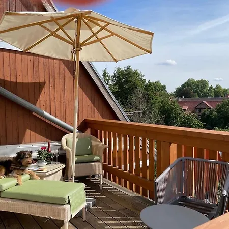 펜션 Mittelalterdomizil Mit Balkon Und Parkplaetzen