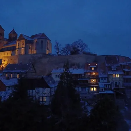 Semesterbostad Mittelalterdomizil Mit Balkon Und Parkplaetzen