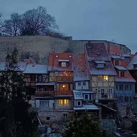 Mittelalterdomizil Mit Balkon Und Parkplaetzen * Кведлинбург