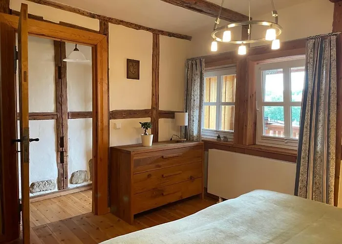 Mittelalterdomizil Mit Balkon Und Parkplaetzen Кведлинбург