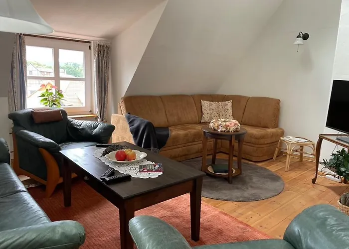 Mittelalterdomizil Mit Balkon Und Parkplaetzen