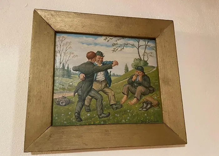 Mittelalterdomizil Mit Balkon Und Parkplaetzen Semesterbostad *