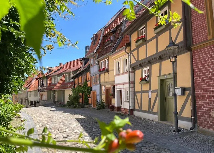 Mittelalterdomizil Mit Balkon Und Parkplaetzen Дом отдыха Кведлинбург